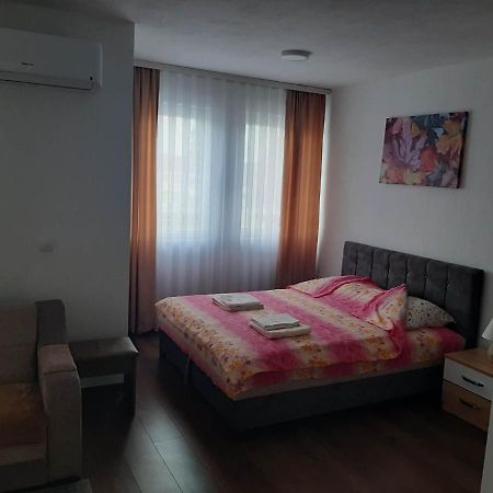 Vila Centar Mb Bed & Breakfast Sjenica Dış mekan fotoğraf