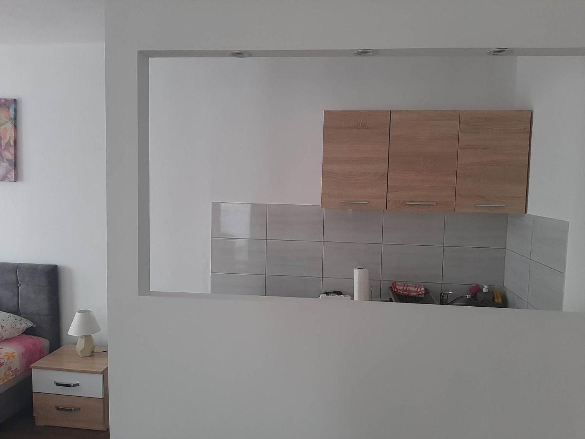 Vila Centar Mb Bed & Breakfast Sjenica Dış mekan fotoğraf